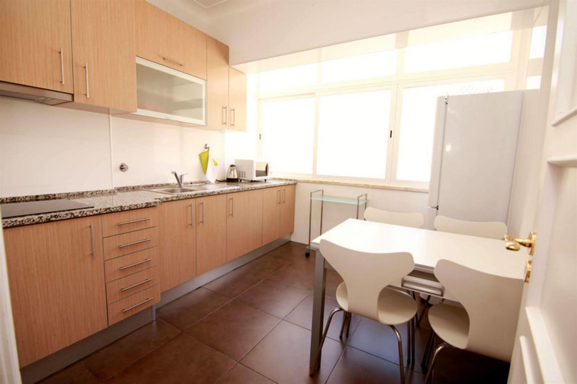 Residencial Mar Dos Acores Casa de hóspedes 2*